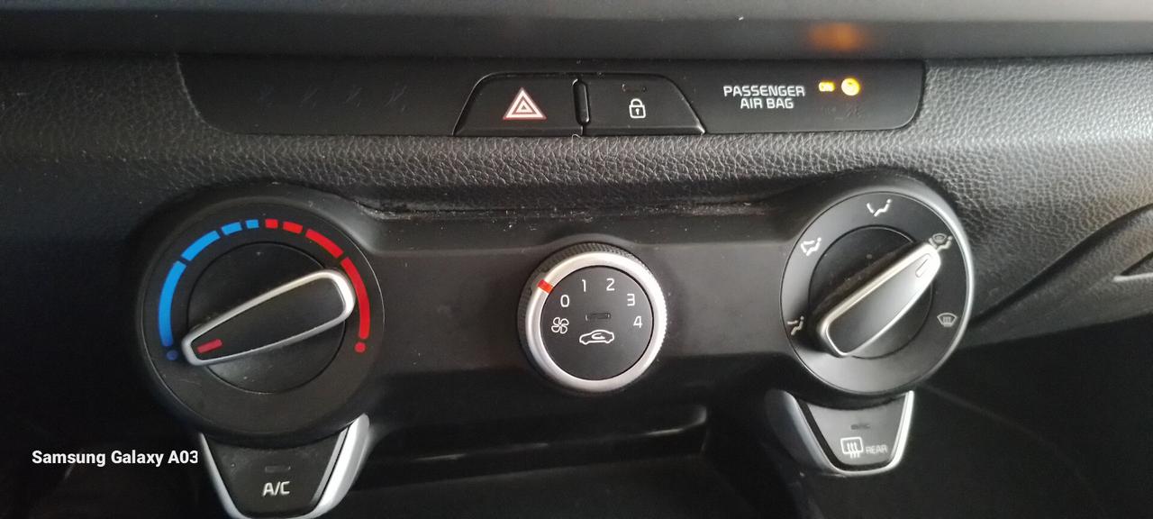 Kia Rio 1.2 CVVT 5p. NEOPATENTATI