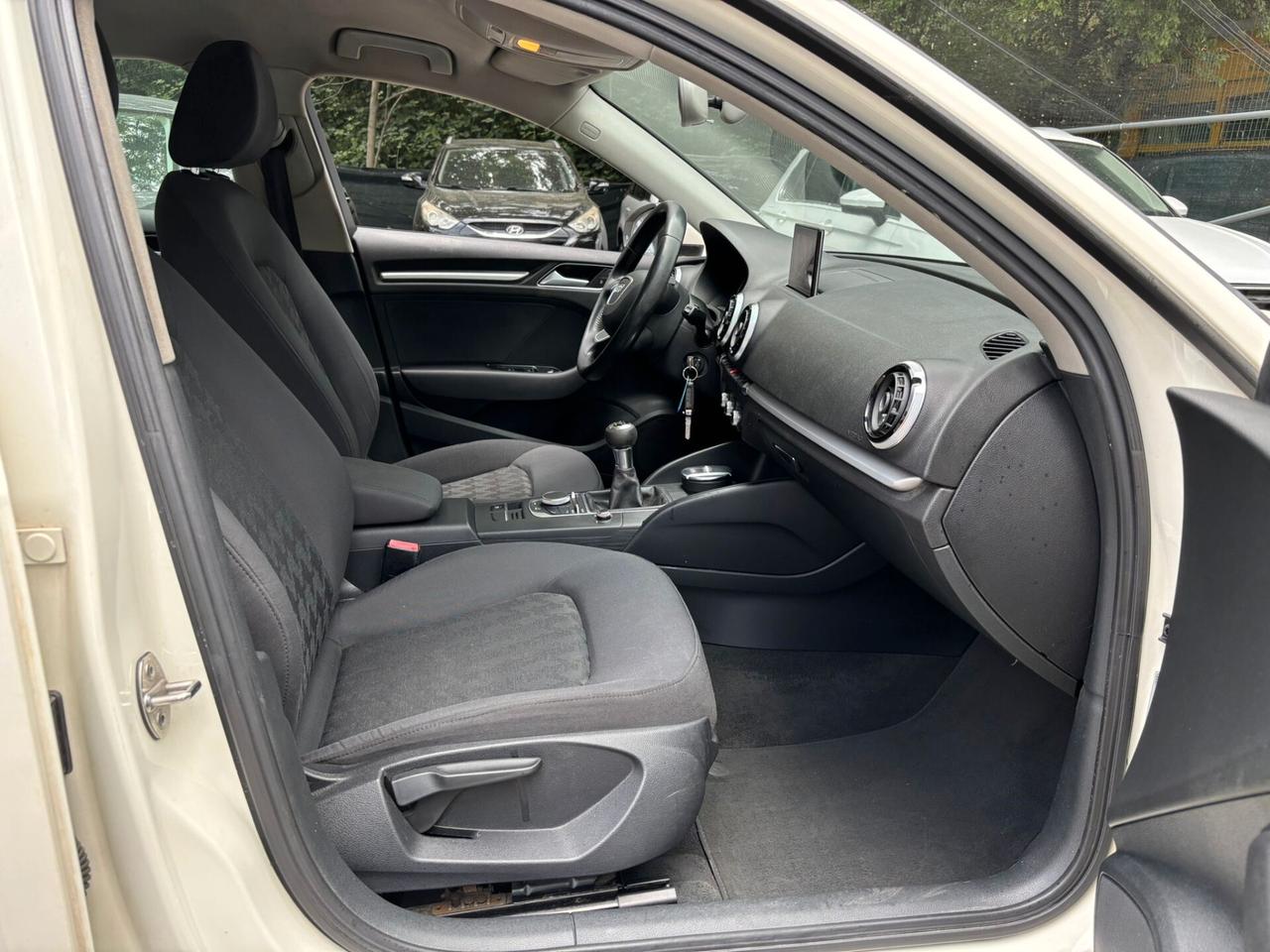 Audi A3 1.6 TDI diesel Ambition OK Neopatentati