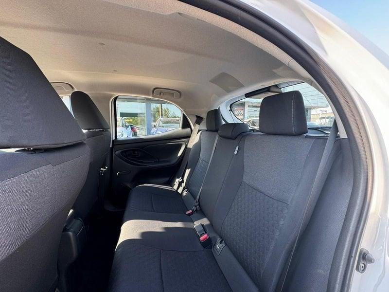 Toyota Yaris Hybrid Active MY22