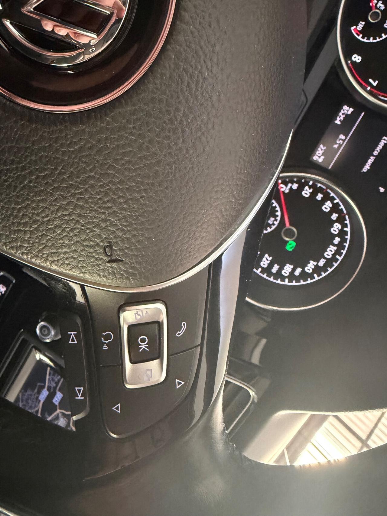 Volkswagen Golf 1.4 TSI DSG 5p.*TETTO*NAVI*SENSORI Highline BlueMotion Technology