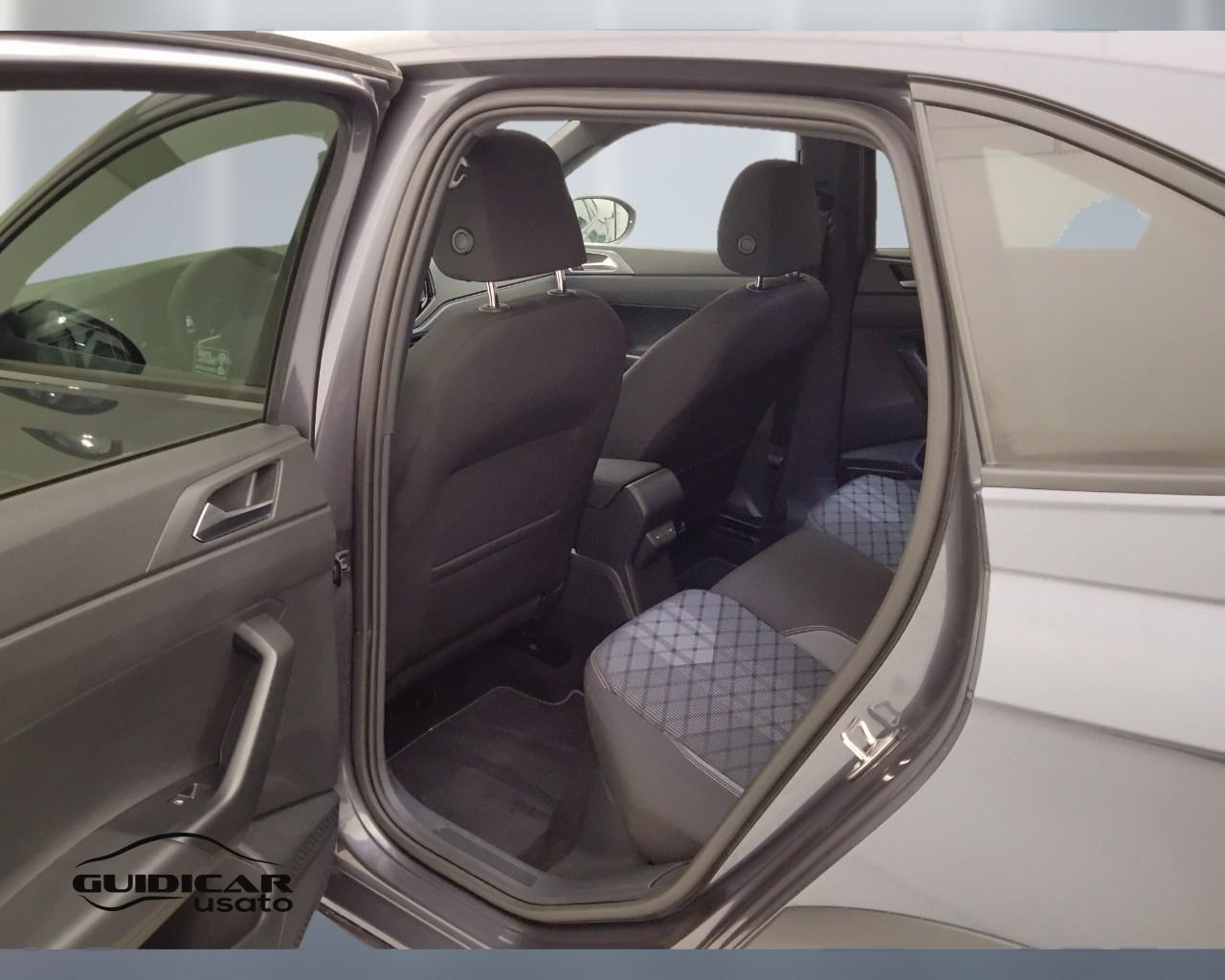 VOLKSWAGEN Taigo - Taigo 1.0 tsi R-Line 115cv