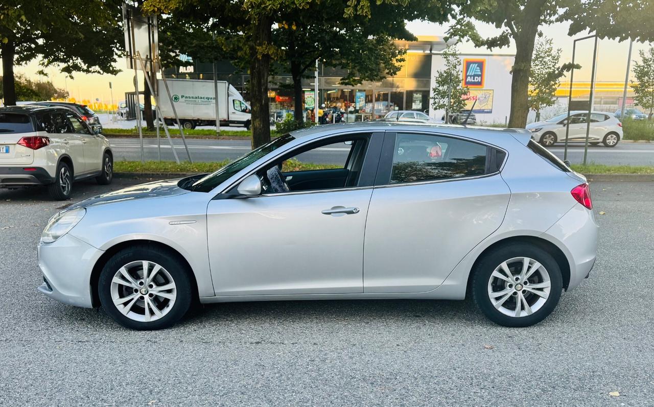 Alfa Romeo Giulietta 1.6 105cv (Su appuntamento)