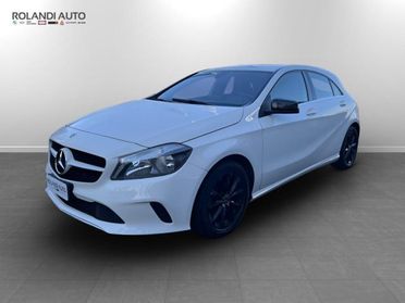 MERCEDES-BENZ A 180 d Business