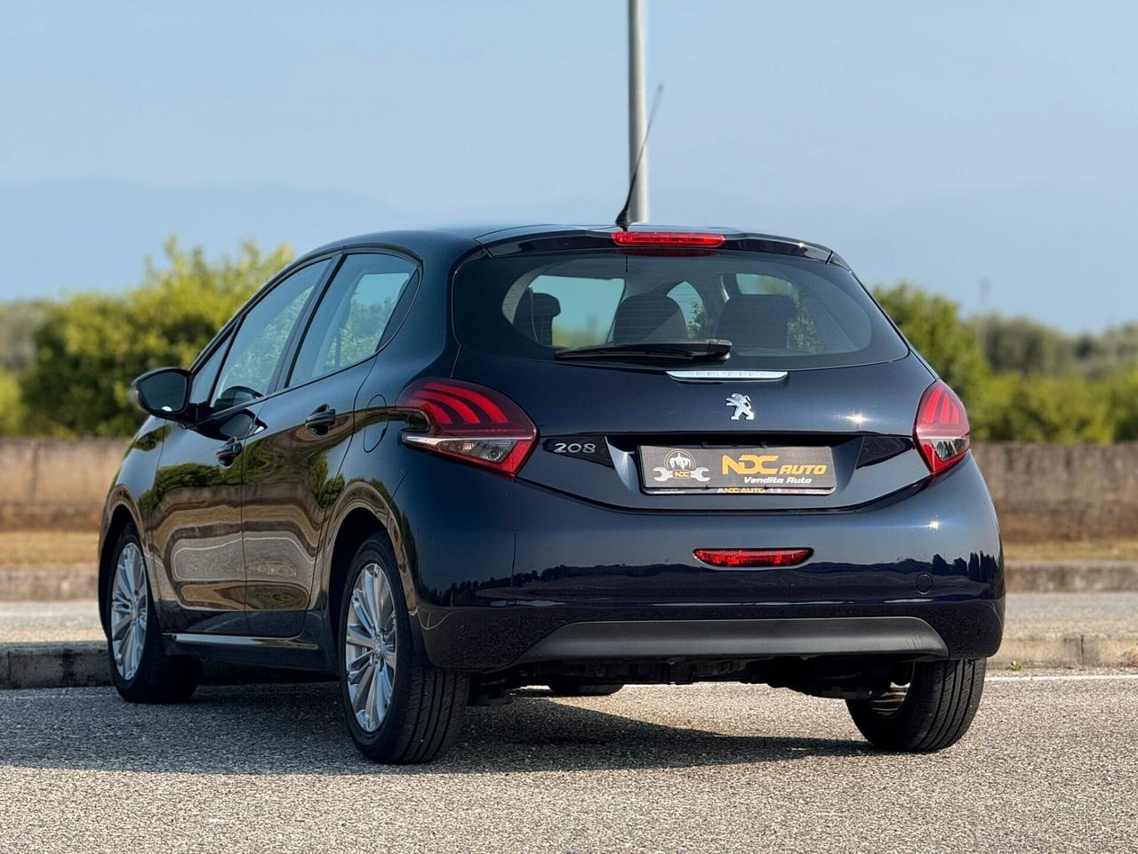 Peugeot 208 BlueHDi 75 5 porte Allure