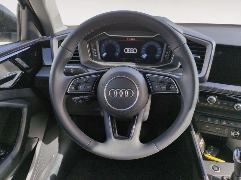 Audi A1 A1 allstreet 30 TFSI S tronic Identity Contrast
