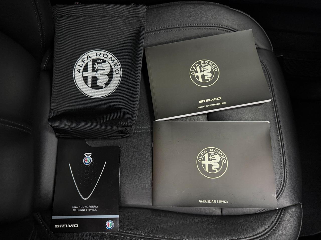 Alfa Romeo Stelvio 2.2 TD 190 CV CERCHI 20" PELLE TOTALE PADDLE RETROCAMERA EXECUTIVE PERFETTA UNICO PROPRIETARIO