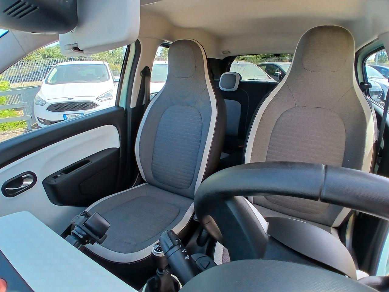 Renault Twingo SCe 65cv Zen