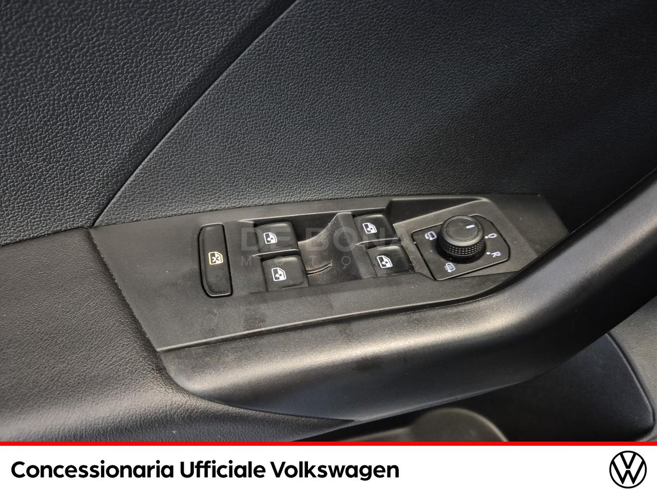 Volkswagen T-Cross 1.0 tsi style 110cv