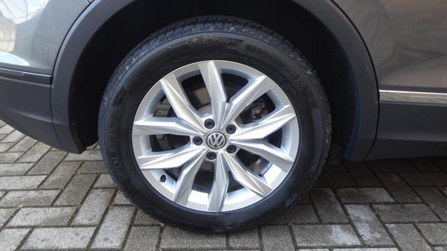 VOLKSWAGEN Tiguan 2.0 TDI SCR DSG Business BlueMotion Technology