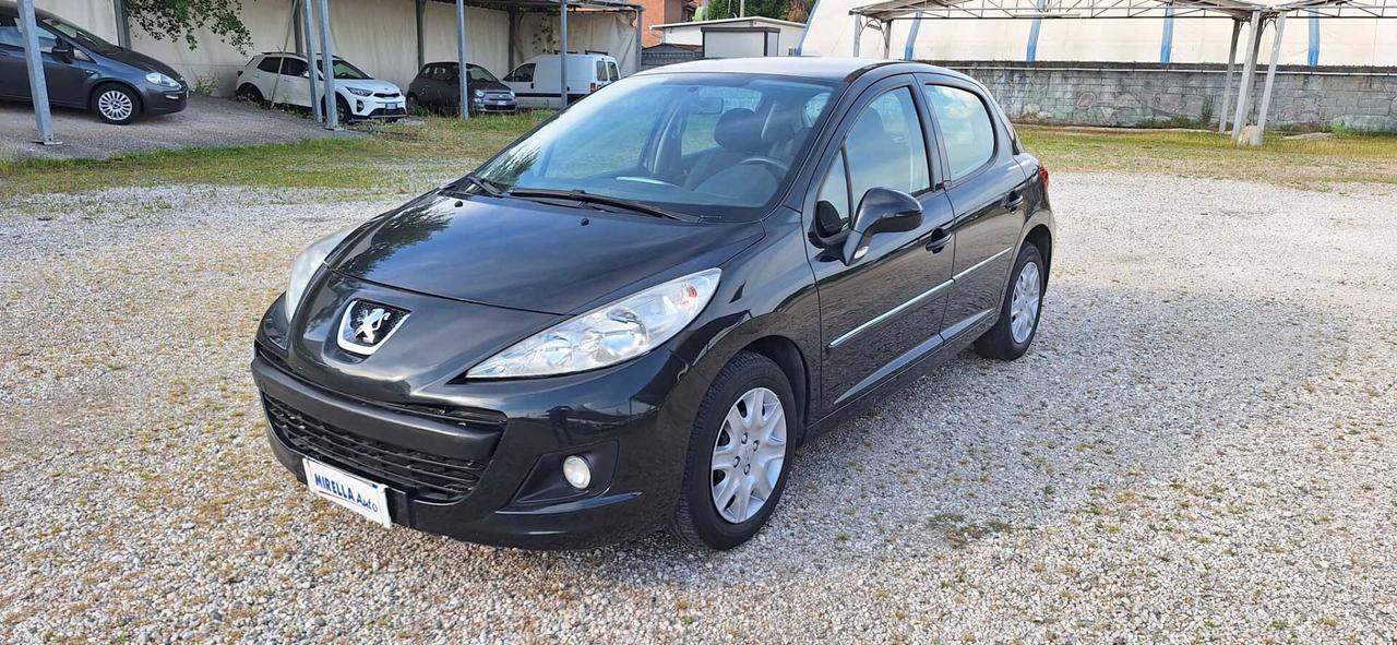 Peugeot 207 Plus 1.4 8V 75CV 5p. ECO GPL