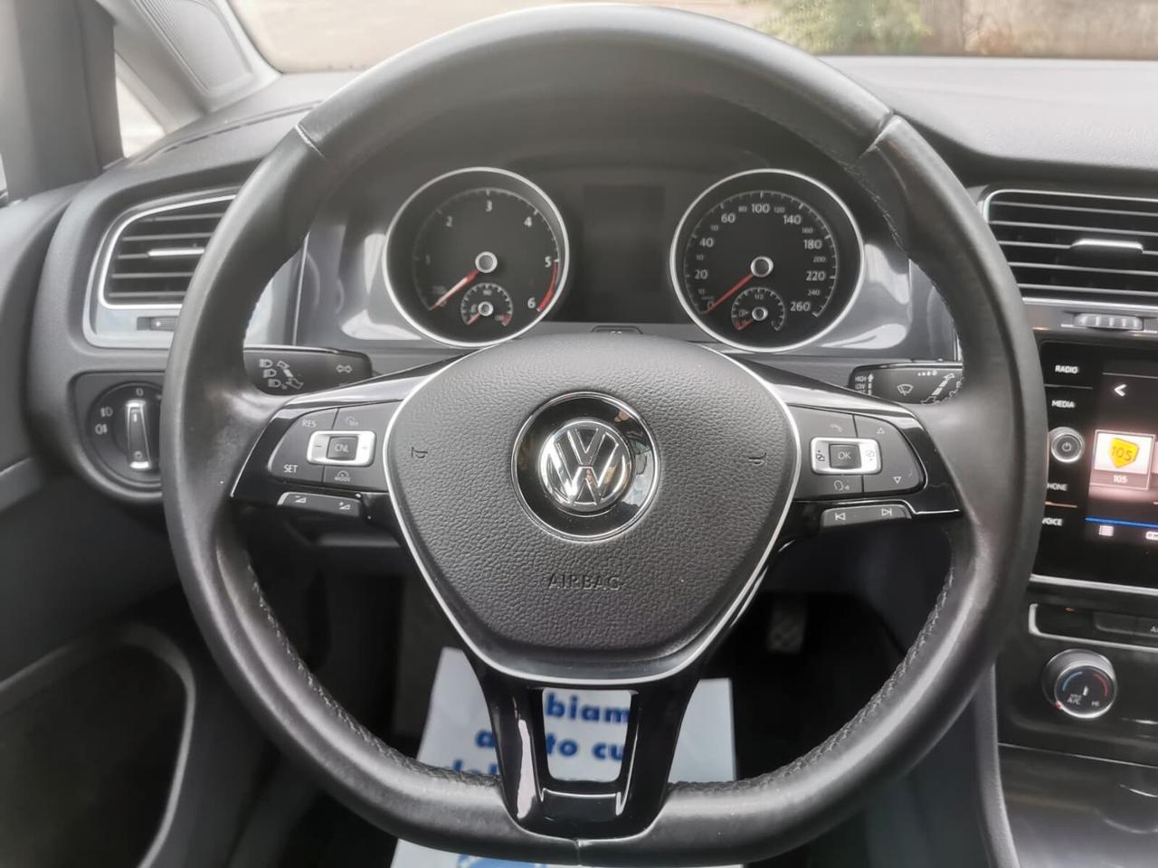 VOLKSWAGEN GOLF 7.5 1.6 TDI