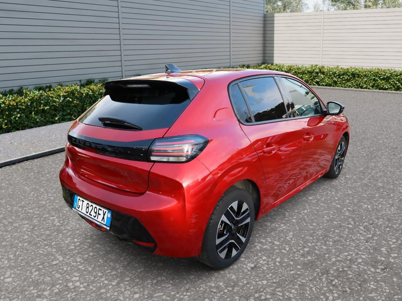 Peugeot 208 1.2cc 100cv S&S Allure