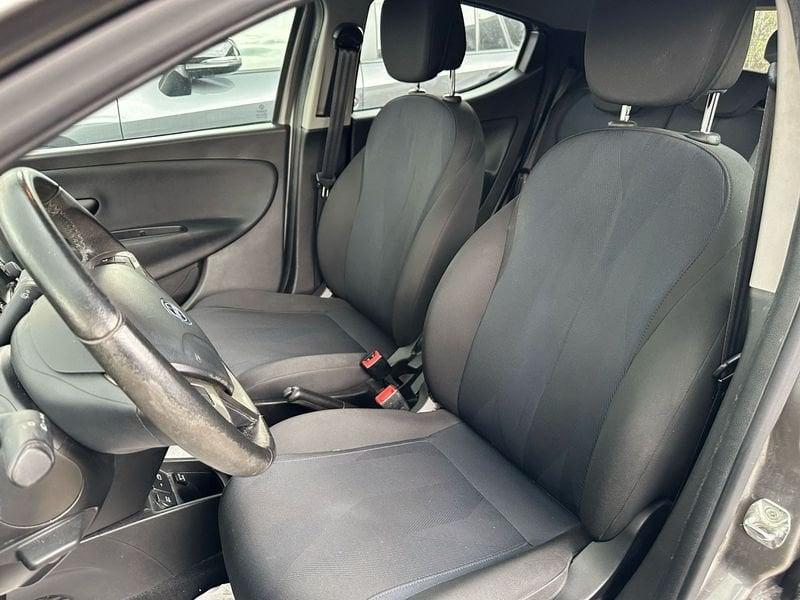 Lancia Ypsilon 1.2 Gold s&s 69cv GPL