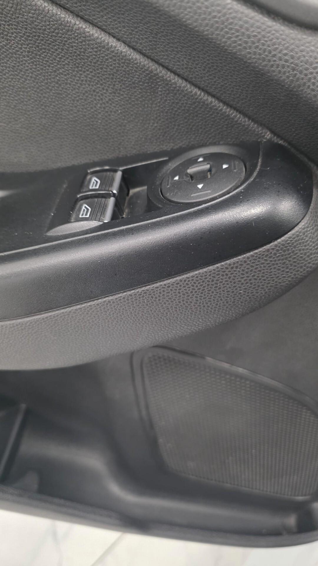 Ford Fiesta 1.2 60CV 5 porte Business