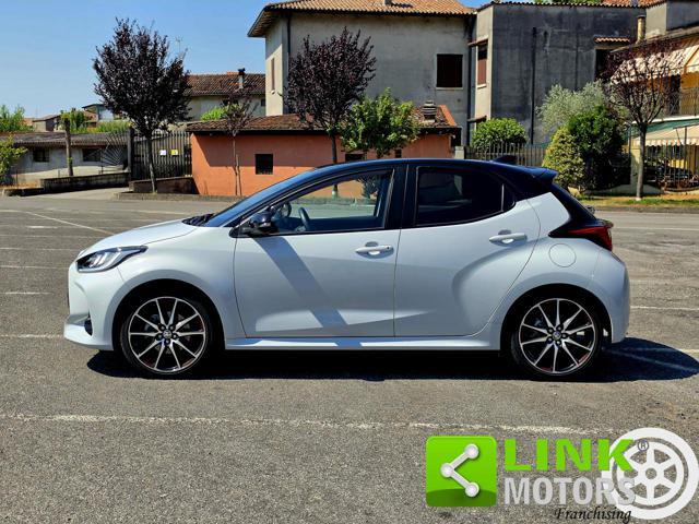 TOYOTA Yaris GR SPORT