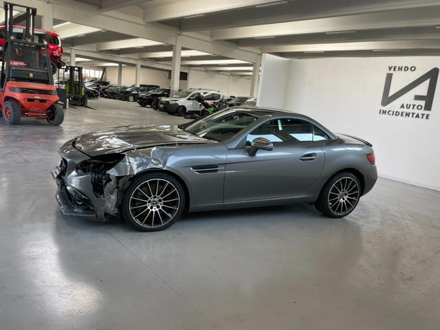 MERCEDES-BENZ SLC 300 PREMIUM 245CV CAMBIO AUTOMATICO