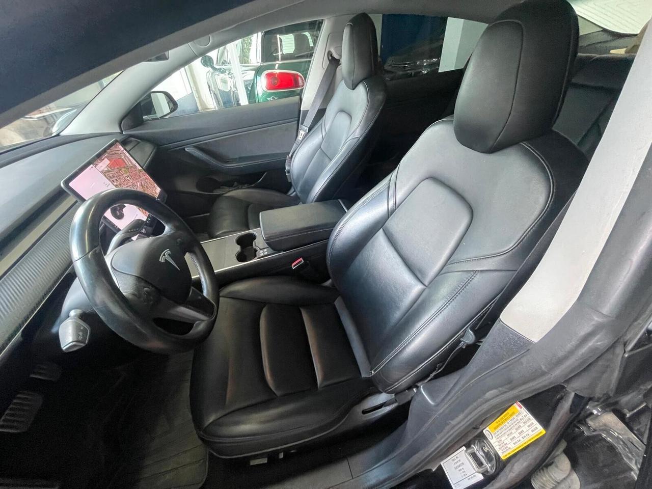 Tesla Model 3 Standard RWD Plus FSD