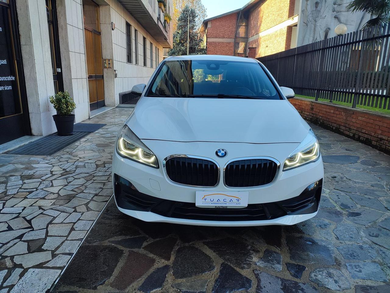 Bmw 218 Active Tourer Business Aut. #8111