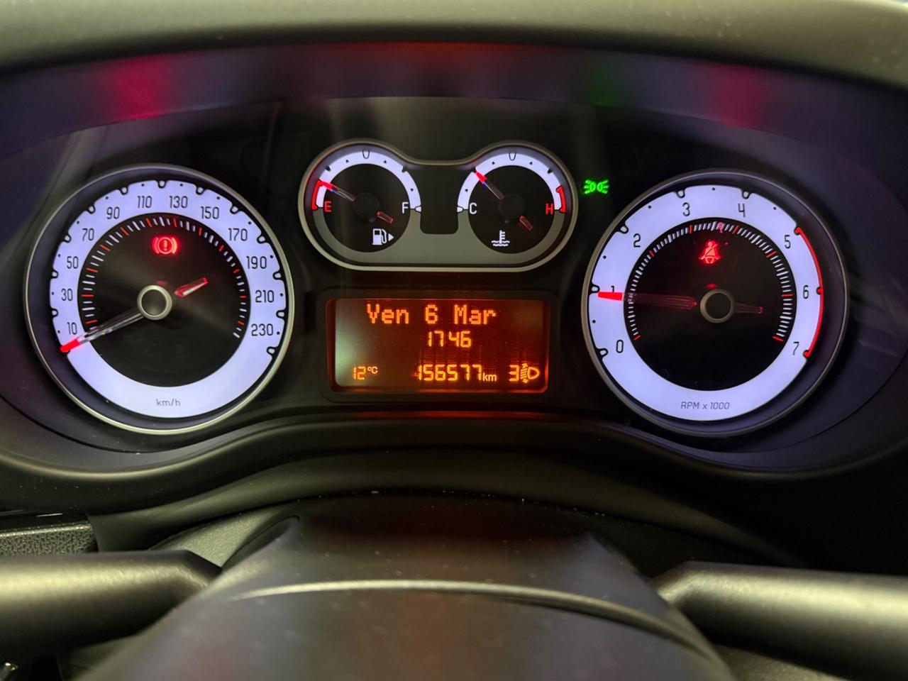 Fiat 500L 1.6 Multijet 105 CV Trekking