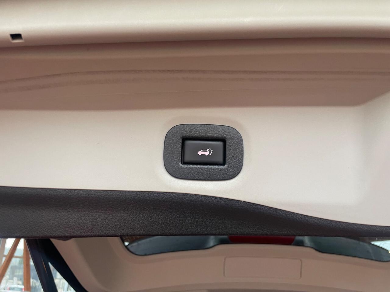 Nissan X-Trail 1.6 dCi 4WD Tekna