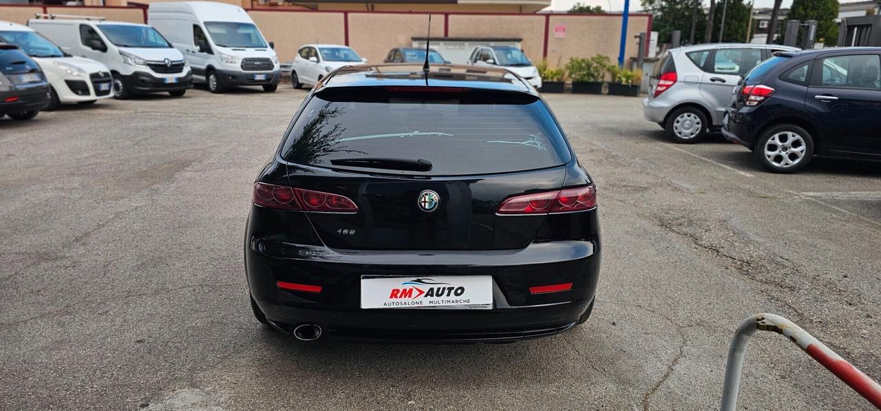 Alfa Romeo 159 1.9 JTDm Sportwagon Distinctive