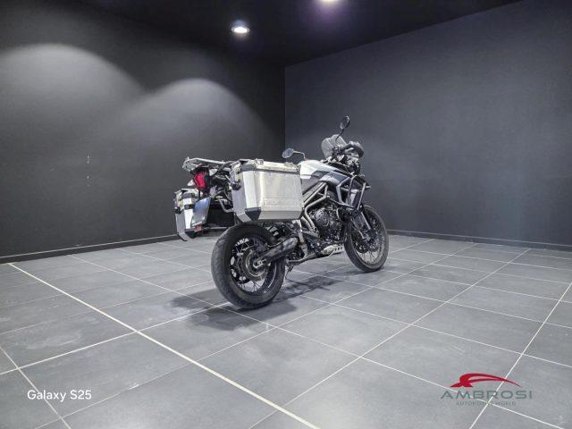 TRIUMPH Tiger 800 XCx