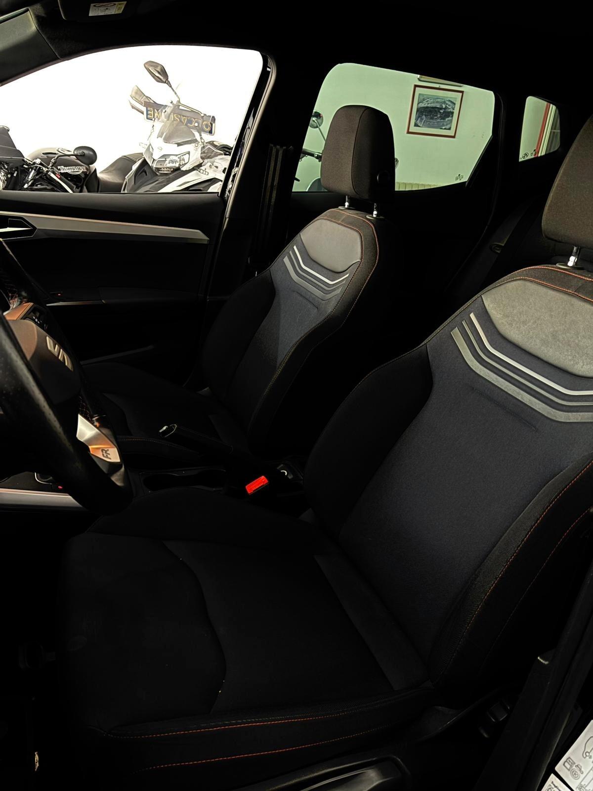 Seat Arona 1.0 TGI FR RESTAYLING UNIPROPRIETARIO