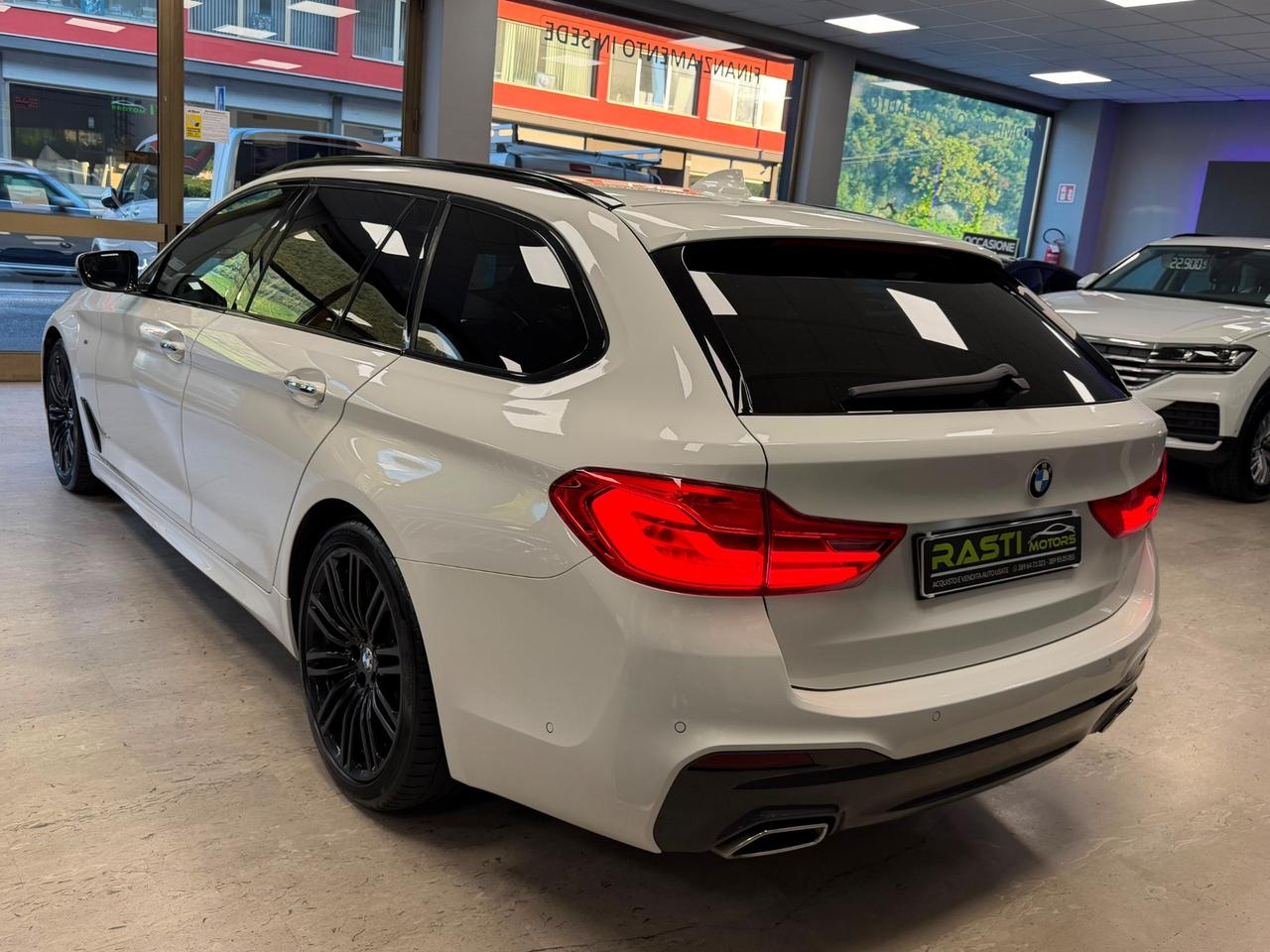 Bmw 520 520d xDrive Touring Msport