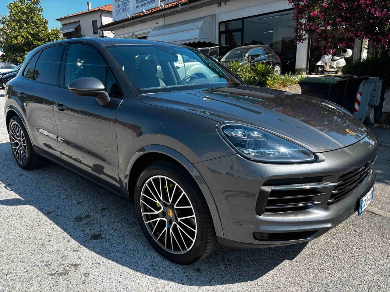 Porsche Cayenne 3.0 V6 E-Hybrid