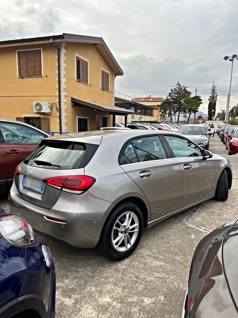 Mercedes-benz A 180 Sport 2020