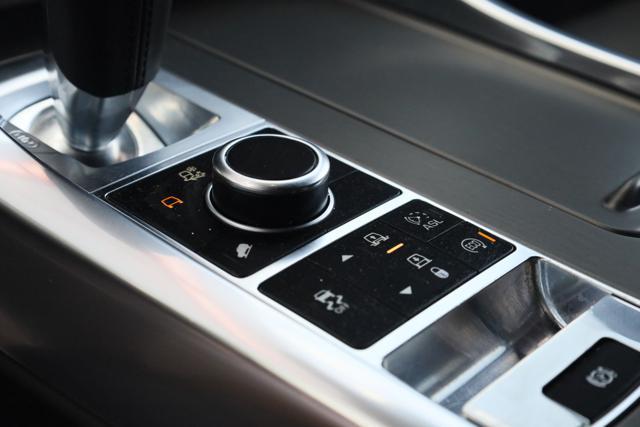 LAND ROVER Range Rover Sport 3.0 V6 SE
