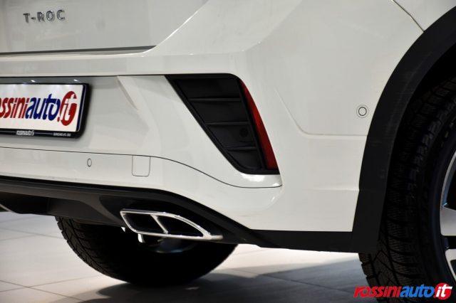 VOLKSWAGEN T-Roc 1.5 TSI 150 CV DSG R-LINE + TECH PACK + I.Q LED +