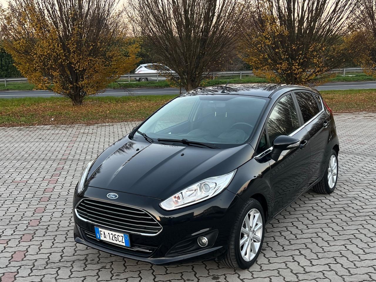 Ford Fiesta 1.4 5p. Bz.- GPL Titanium