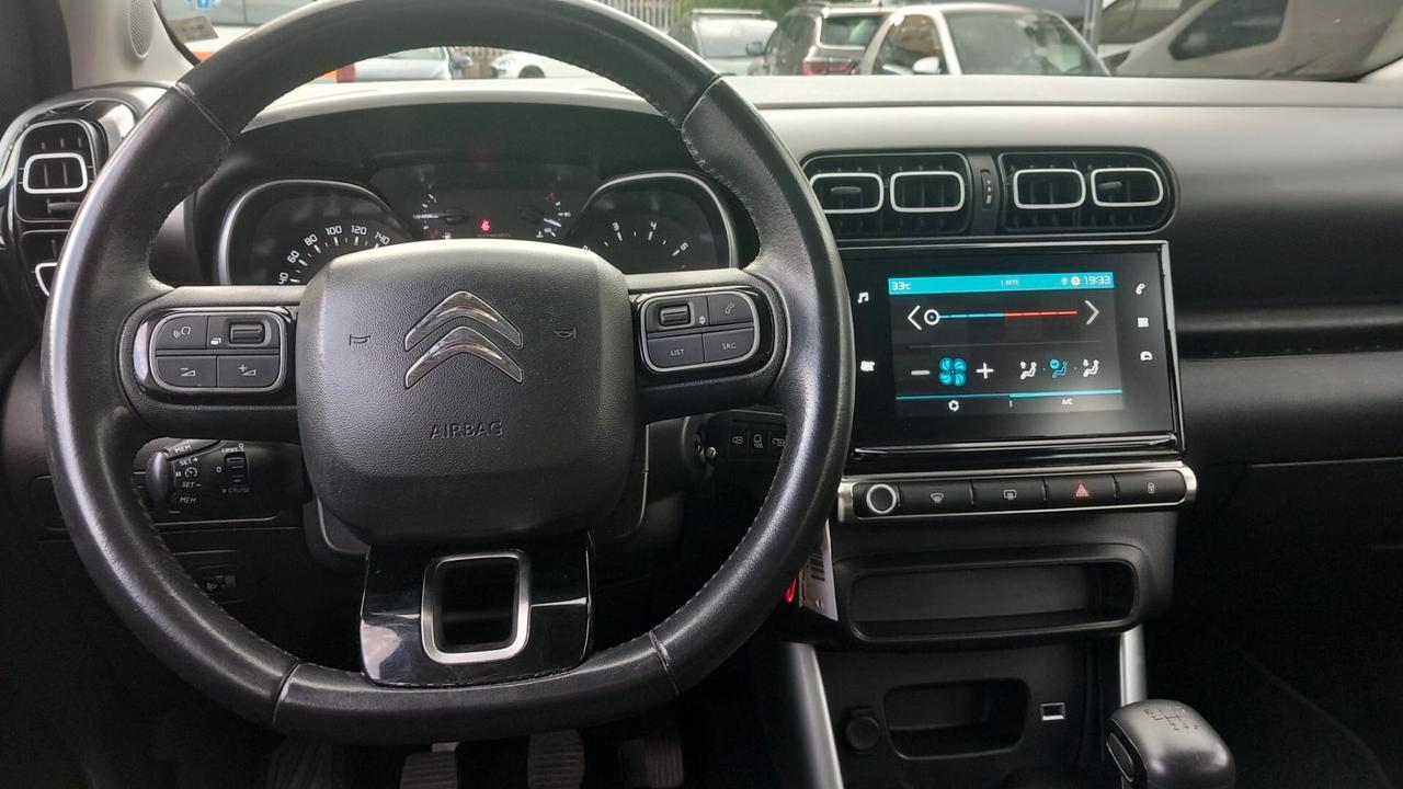 Citroen C3 Air cross distribuzione fatta al 69000 km.