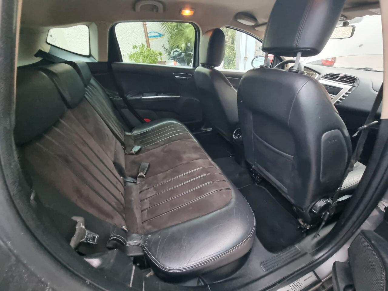 Lancia Delta 1.6 MJT DPF Argento