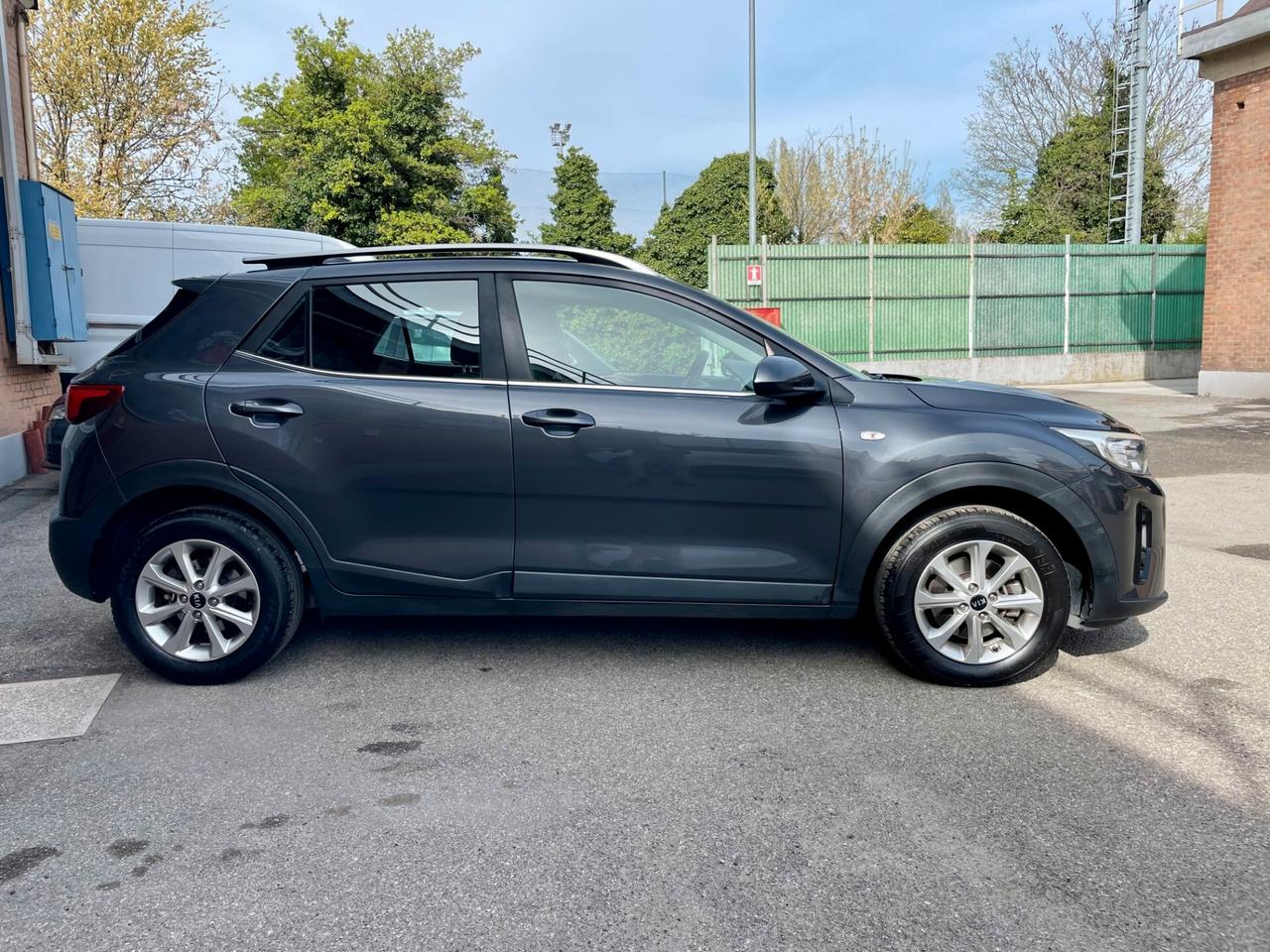 Kia Stonic 1.4 100 CV – 2018 – 79.000 km – ADAS/CarPlay/Ottime condizioni