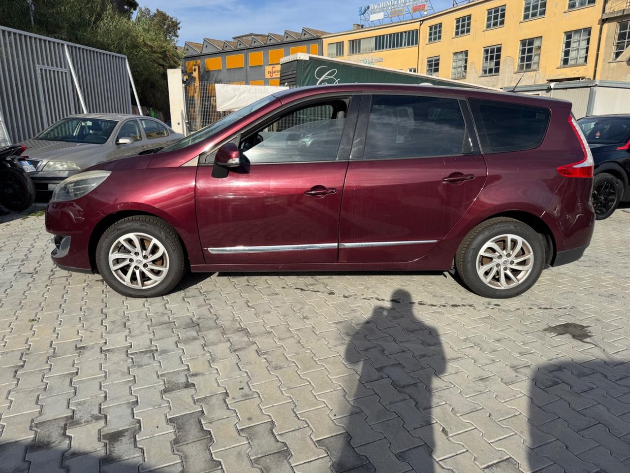 RENAULT SCENIC 1.5 TDCI 7 POSTI AUTOMATICO