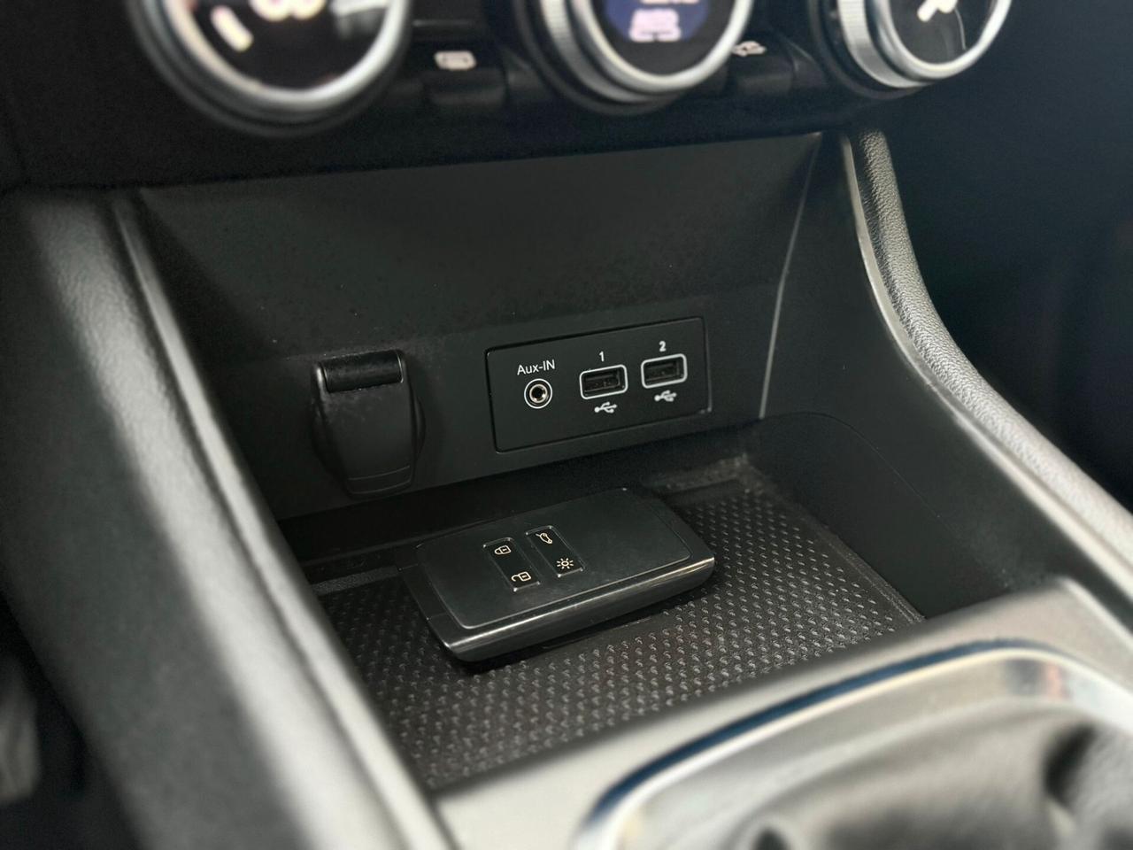 Renault Captur TCe 100 CV Intens