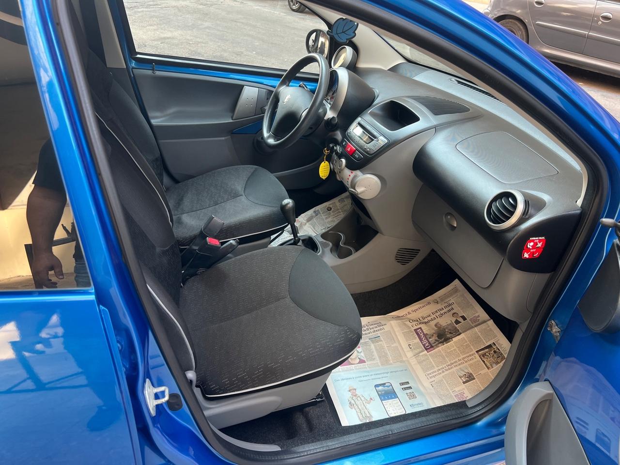 Peugeot 107 1.0 68CV 5p. Allure