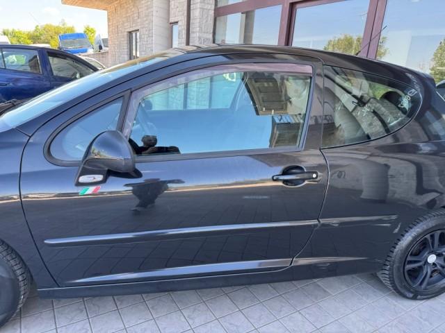 Peugeot 207 3p 1.4 hdi XS
