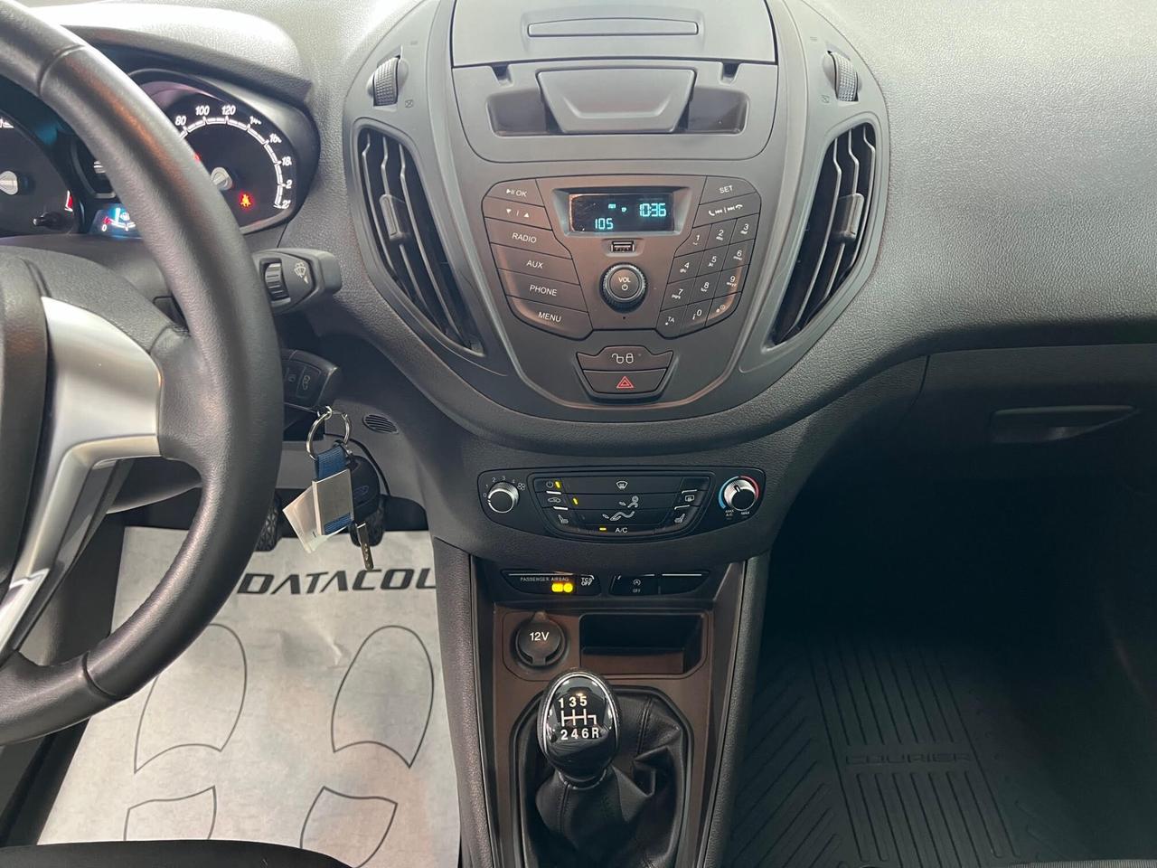 Ford Transit Courier 1.5 tdci + IVA