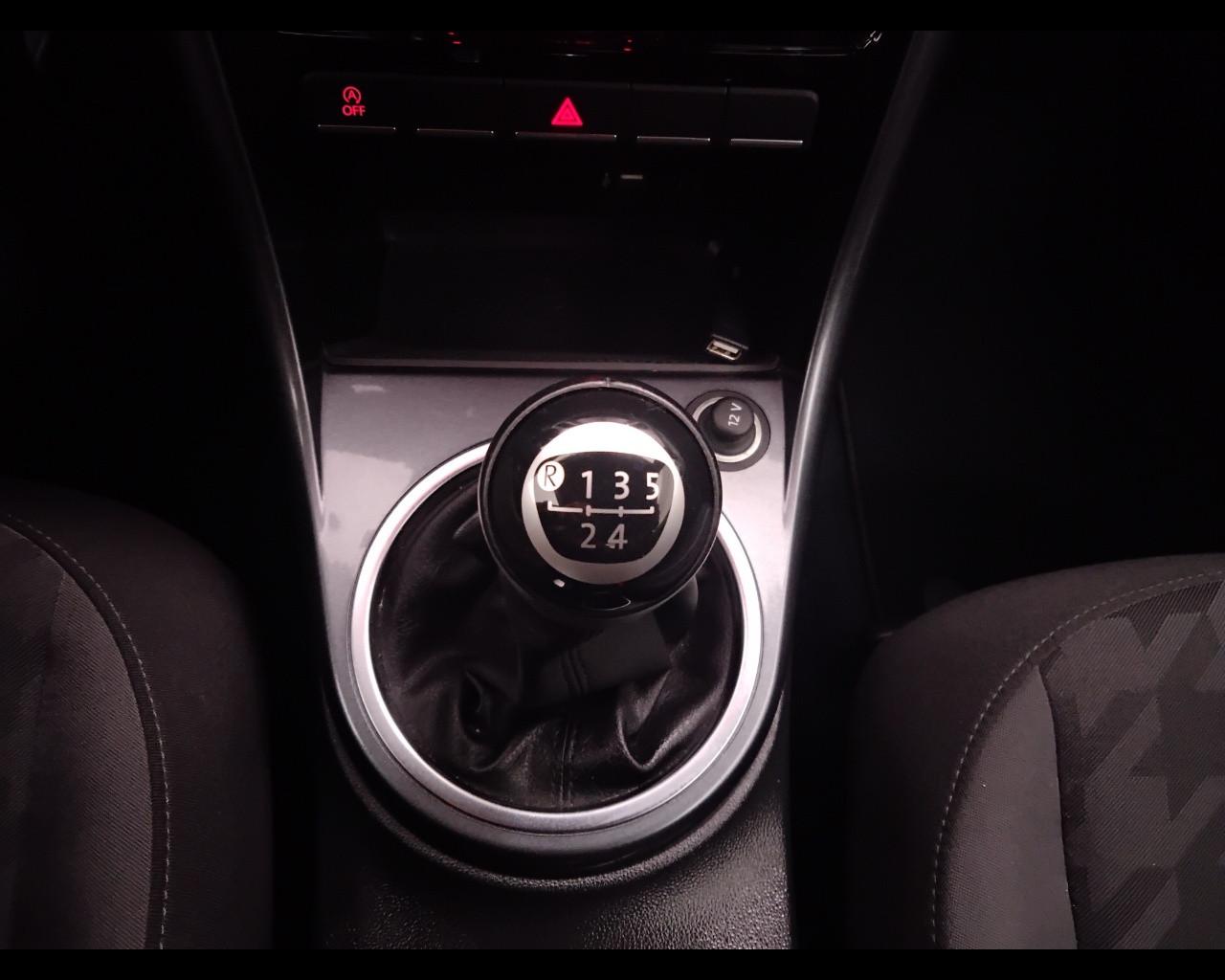 VOLKSWAGEN Maggiolino 2017 Cabrio - Maggiolino Cabrio 2.0 tdi Design 11