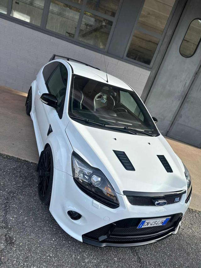 FORD Focus 2.5T (305CV) 3p. RS N. 5049 - 11.500