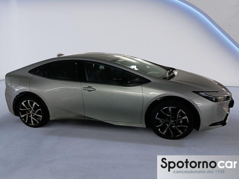 Toyota Prius Plug-in Hybrid Lounge