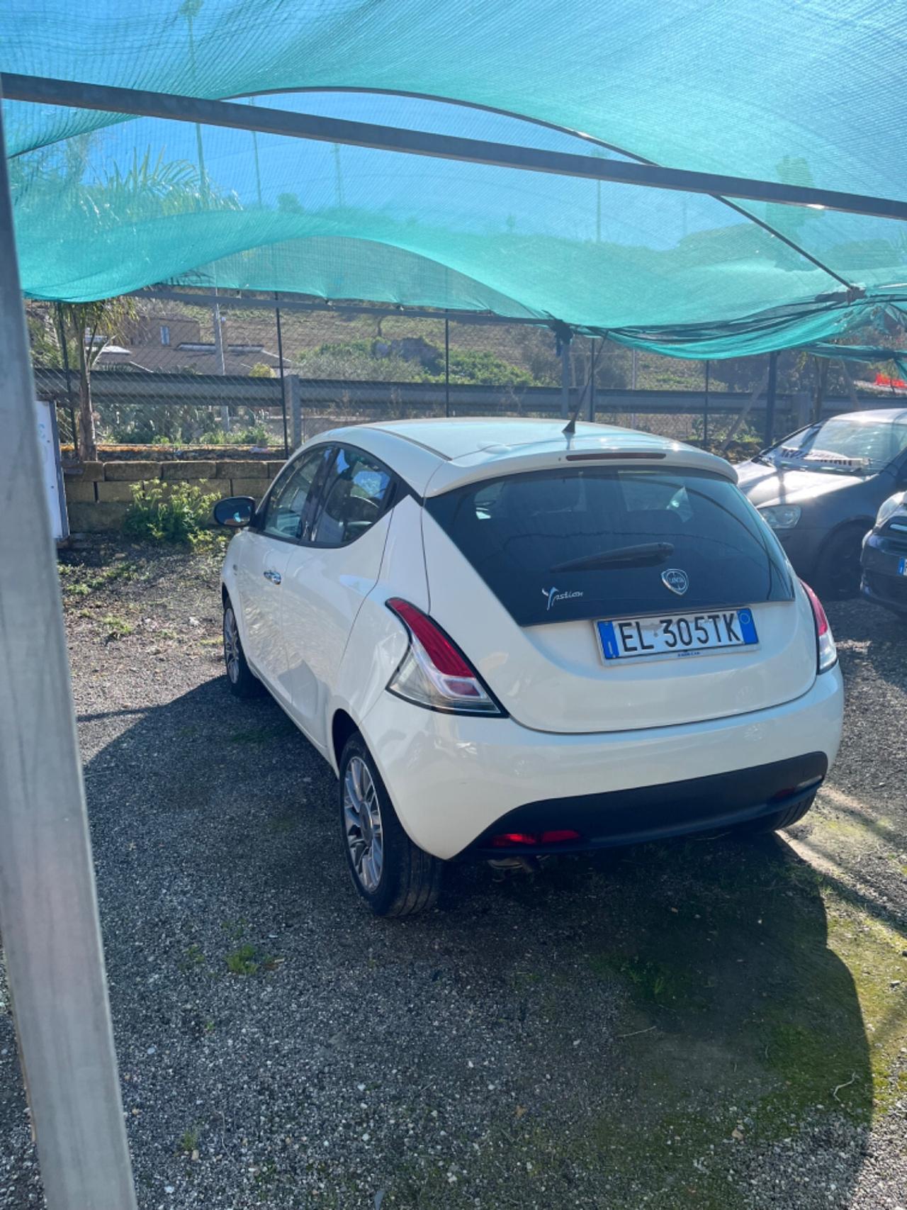 Lancia Ypsilon 1.3 MJT 16V 95 CV 5 porte S&S Platinum