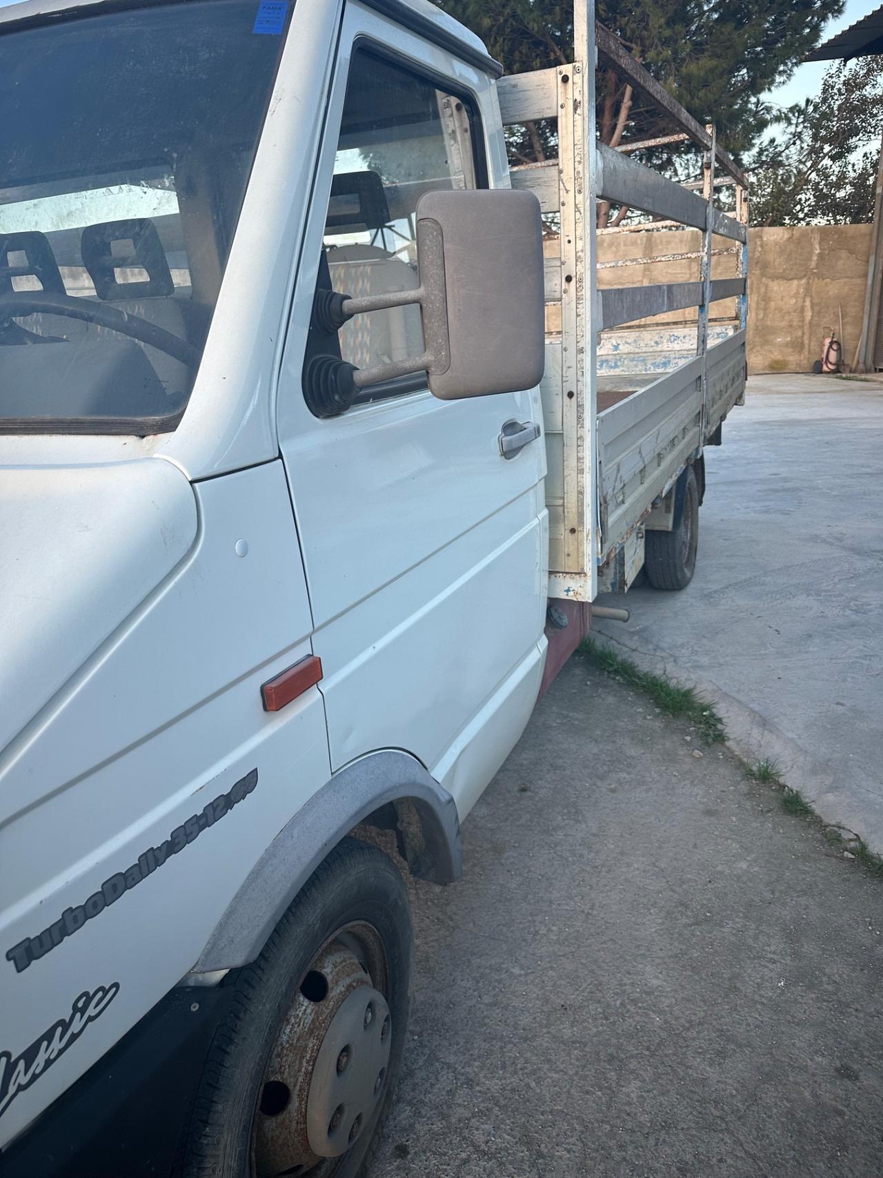 Iveco Daily Cassonato aperto