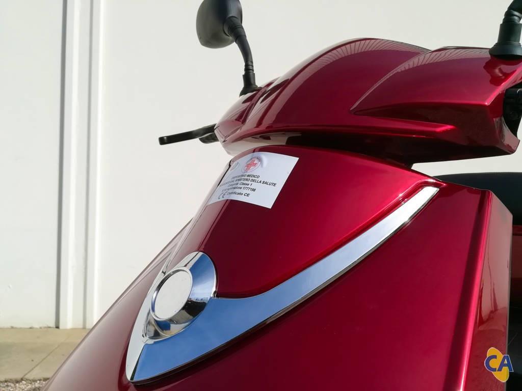 Scooter elettrico senza patente FREEDOM QUATTRO