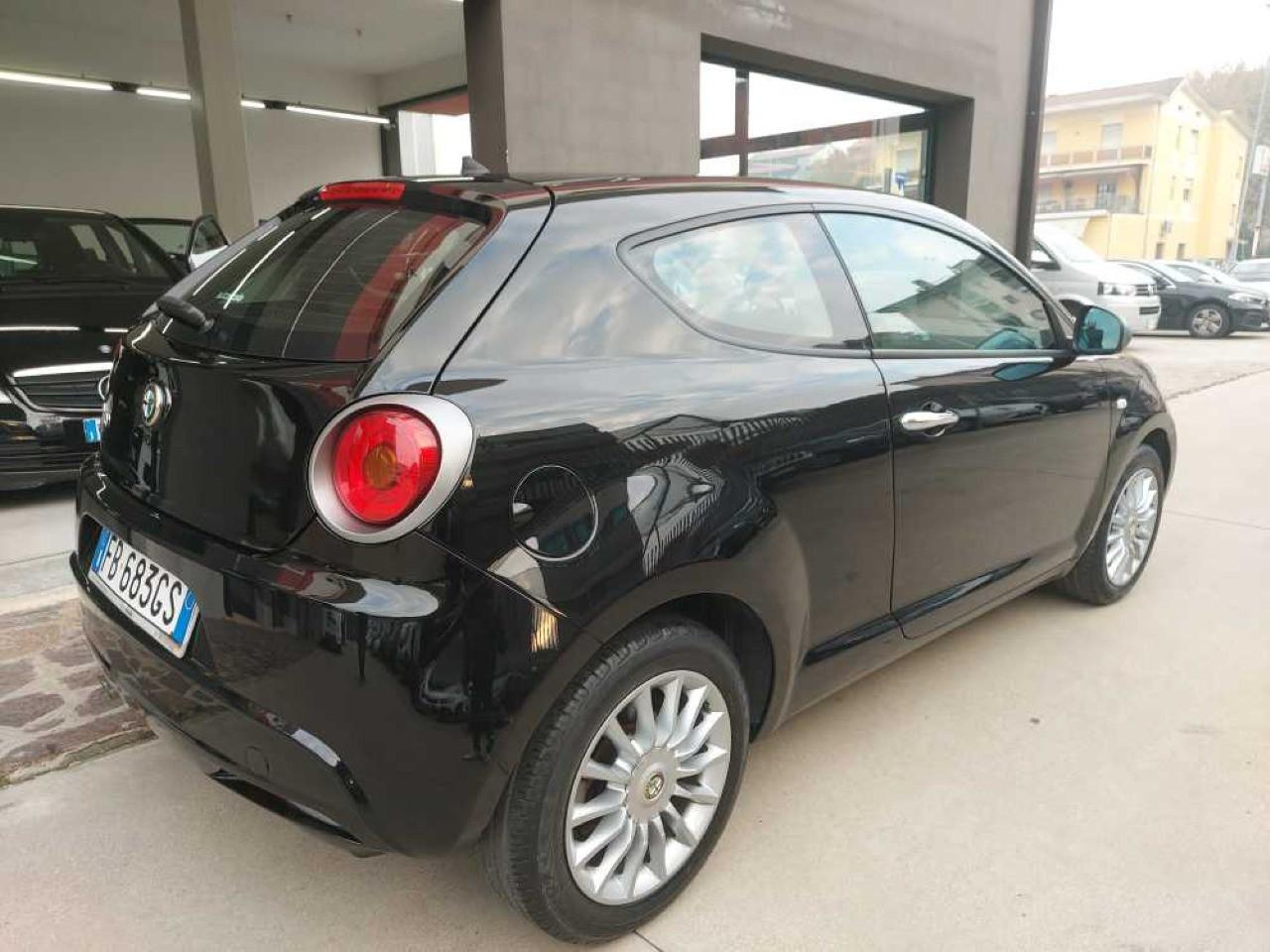 Alfa Romeo MiTo 1.4 Distinctive 78cv E6