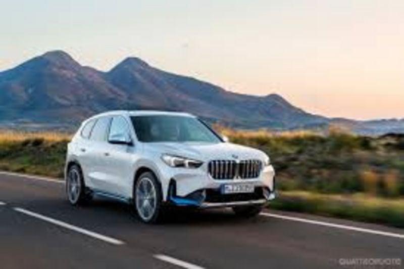 BMW X1 U11 sdrive20d mhev 48V auto