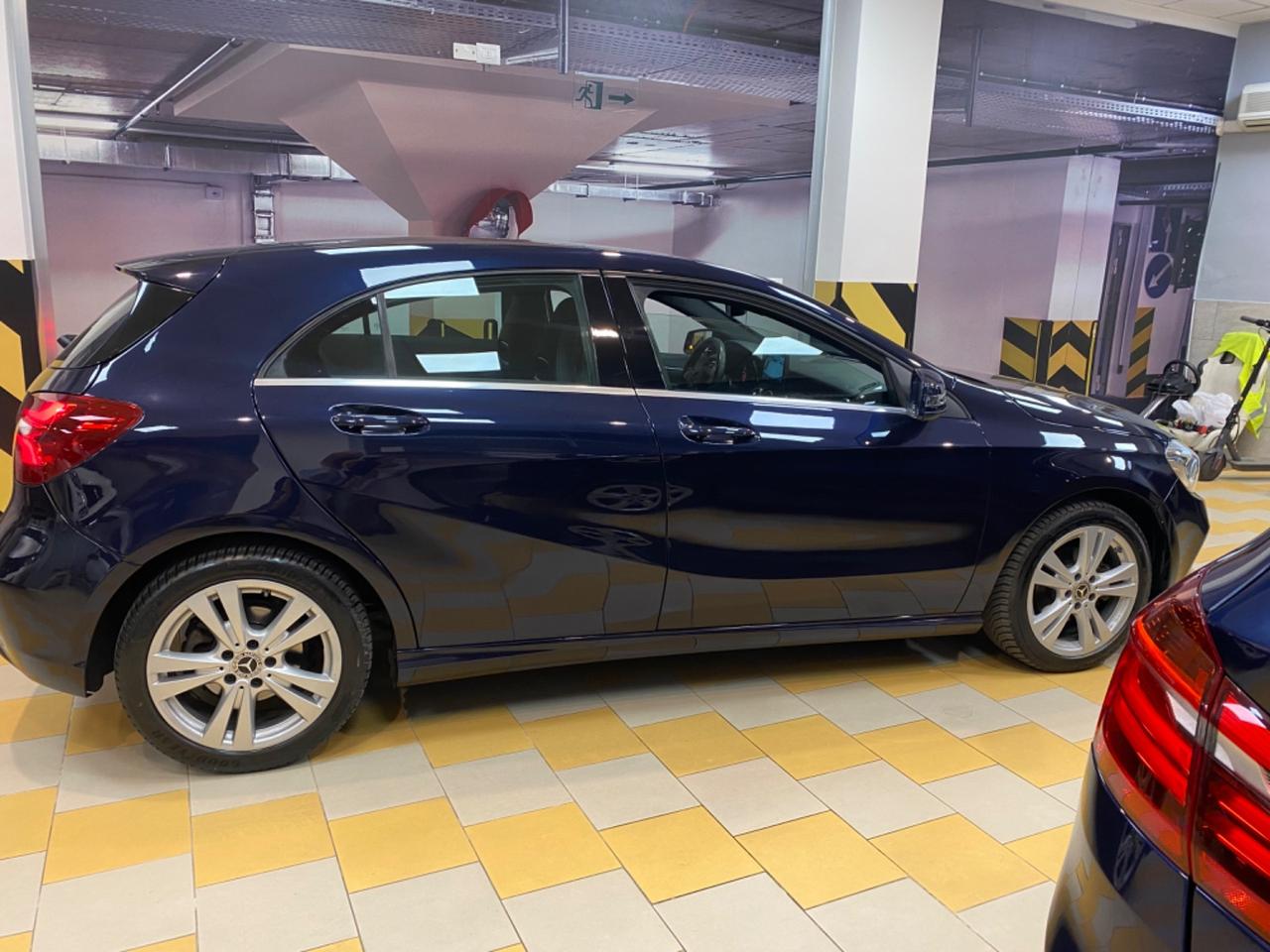 Mercedes-benz A 180 A 180 d Sport